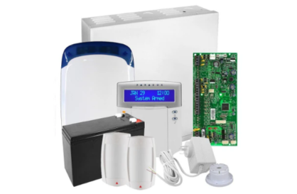 Paradox SP65 Kit, 2x DG75, Mini Siren/Strobe + K32LCD+ - Security Zone Online